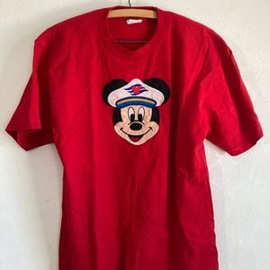 Vintage 90’s Mickey Mouse embroidered tee